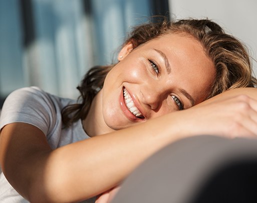 Portrait of smiling woman with beautiful teeth